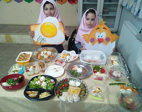 برگزاری برنامه صبحانه سالم و مقوی به مناسبت روز جهانی تخم مرغ